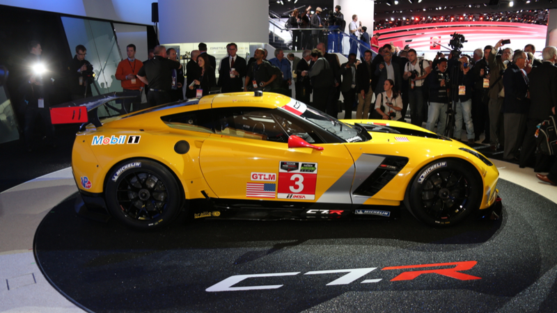 Illustration for article titled The Corvette C7.R Is The Hardcore Le Mans-Storming Race Vette You Need